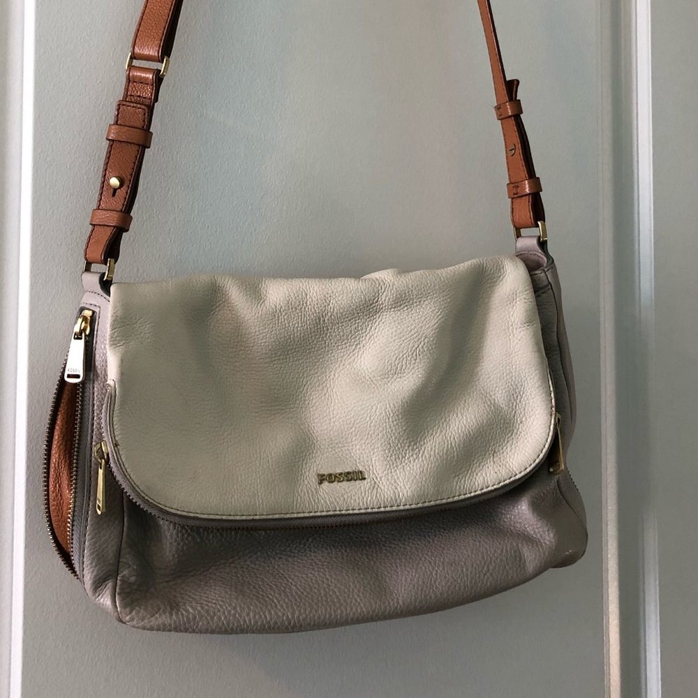 Fossil crossbody bag